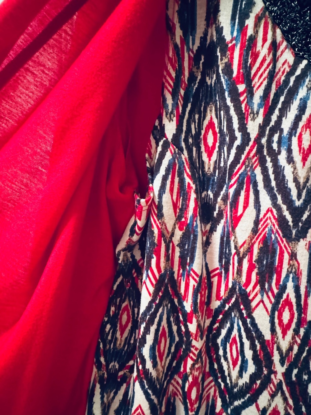 White Stag Red Open-Front Cardigan with Patterned Shell Insert - Picture 3 of 6